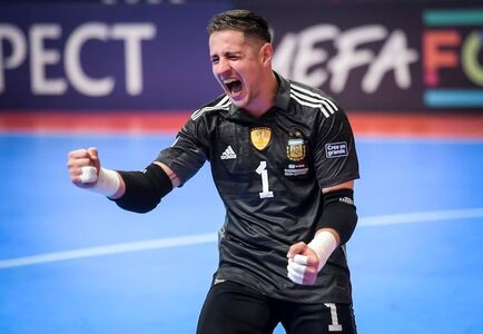 Sarmiento brilha nos pênaltis e Argentina elimina Brasil na Copa América de  Futsal - Jogada - Diário do Nordeste