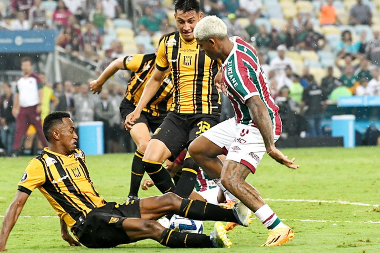 Na altitude e com reservas, Fluminense defende 100% na Libertadores